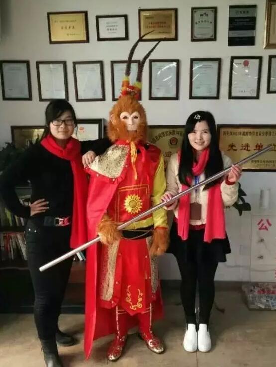 美猴王巡視花果山助力美猴云，天互數(shù)據(jù)的小伙伴亮了