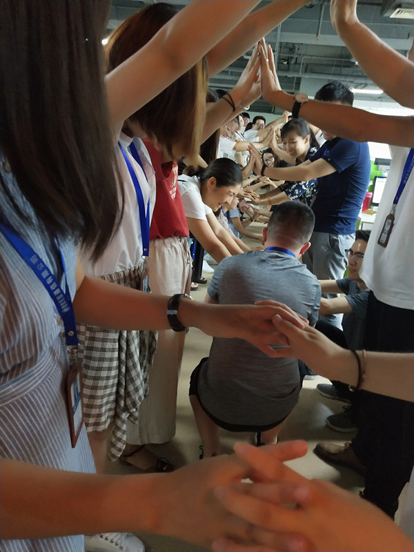勇者大沖關(guān)游戲